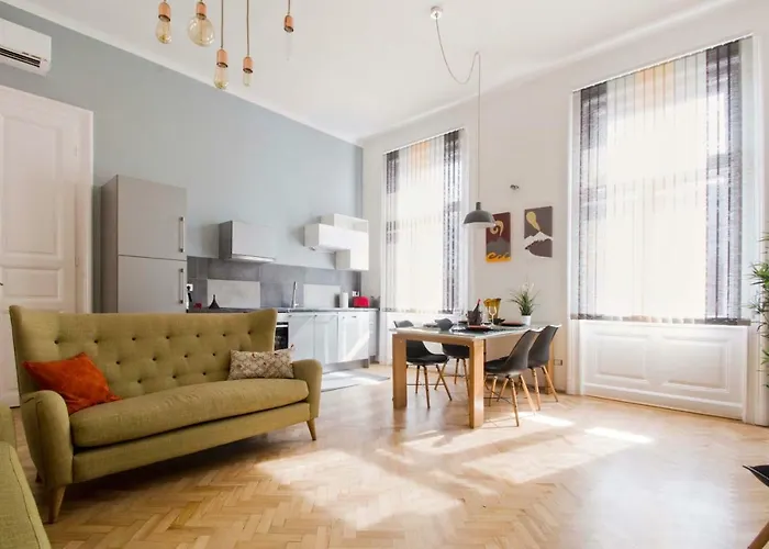 Apartmán Andrassy Boulevard Mid-term *